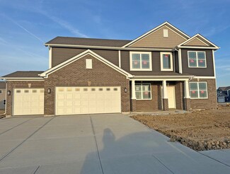 231 Hobbs Dr, Whiteland, IN 46184