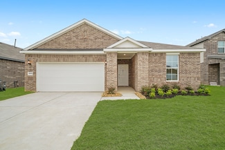 8003 Chipper Ln, Navasota, TX 77868