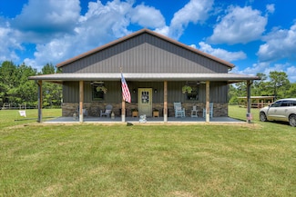 566 Earl Dixon Rd, Girard, GA 30426