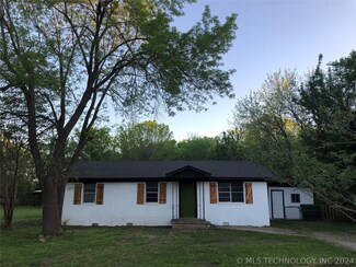 21 Louisiana St, Achille, OK 74720