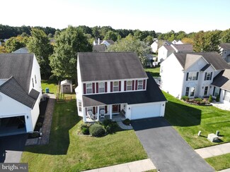 195 Malcolm Forest Rd, New Castle, DE 19720