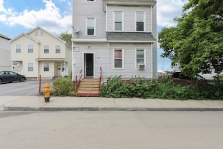 37 Colton St, Worcester, MA 01610