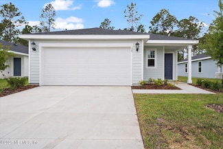 30 Derbyshire Dr, Palm Coast, FL 32164