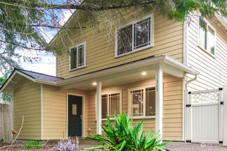 11348 28th Ave NE, Seattle, WA 98125