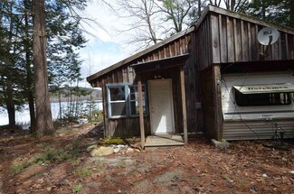 382 Ray Rd Unit 38, Henniker, NH 03242