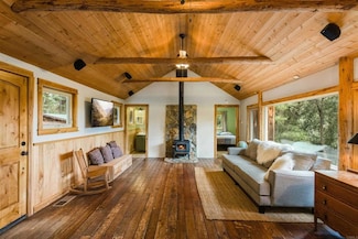 21932 Crestline Rd, Palomar Mountain, CA 92060