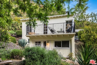 1205 N Beverly Glen Blvd, Los Angeles, CA 90077