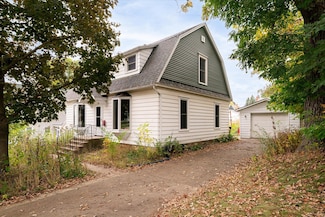 362 E Mill St, Richland Center, WI 53581