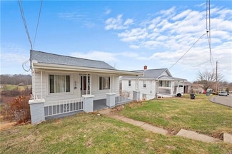 1678 Pierce St, Washington, PA 15301