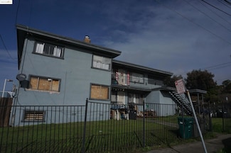 2805 106th Ave, Oakland, CA 94605