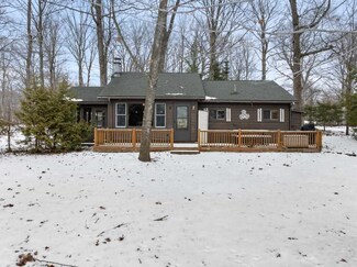 8664 Paradise Trail, Carp Lake, MI 49718