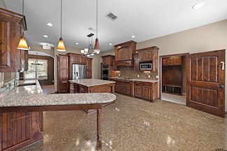 17153 County Road 1108, Flint, TX 75762