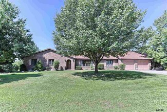 107 Bramblewood Ln, Lewisberry, PA 17339
