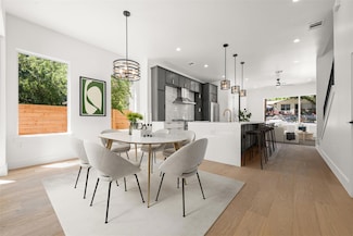 1305 Walnut Ave, Austin, TX 78702