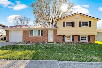 5011 Refugee Rd, Columbus, OH 43232