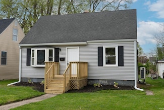1726 N Brookfield St, South Bend, IN 46628