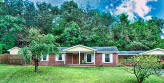 448 Church Rd, Elkview, WV 25071