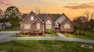 2011 Gibsonville Ossipee Rd, Elon, NC 27244
