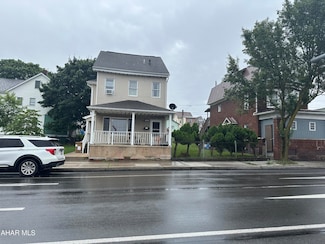 705 6th Ave, Altoona, PA 16602
