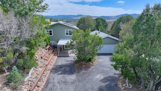 115 Matterhorn Dr, Cedar Crest, NM 87008