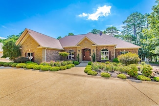 405 Grand Isle Dr, Fairfield Bay, AR 72088