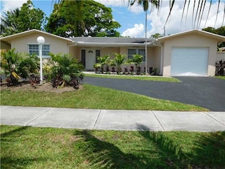 16030 SW 107th Ave, Miami, FL 33157