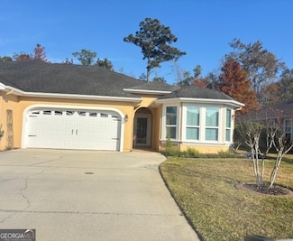 228 Miller Dr, Kingsland, GA 31548