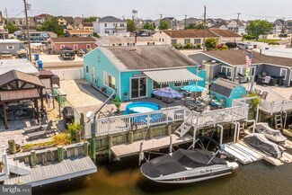 16 Beverly Ln, Manahawkin, NJ 08050