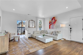 88 Peachtree Memorial Dr NW Unit 4, Atlanta, GA 30309