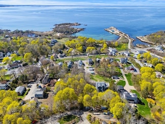 5 Ciaramitaro Ct, Gloucester, MA 01930