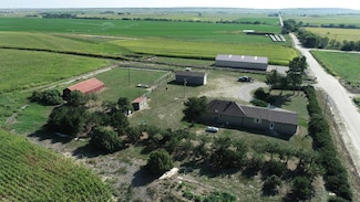 7190 Road 118, Bayard, NE 69334