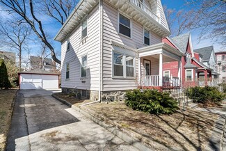 27 Vinson St, Dorchester Center, MA 02124