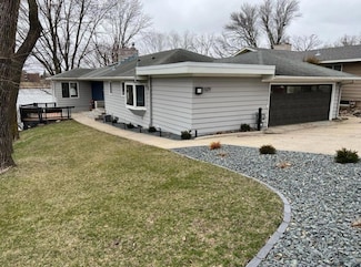 529 W Park Ln, Albert Lea, MN 56007