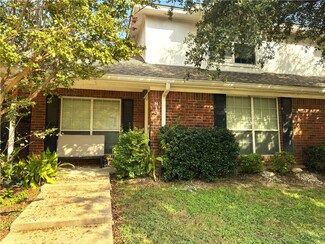 813 Chambers Creek Cir, Hewitt, TX 76643