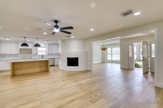 2519 Parana Dr, Houston, TX 77080