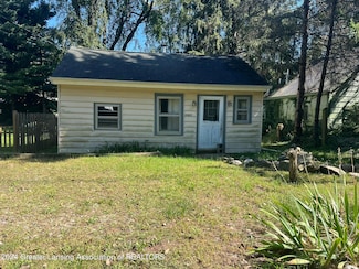 15497 Webster Rd, Bath, MI 48808