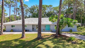 8693 15th St N, Saint Petersburg, FL 33702