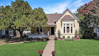 704 Parker St, McKinney, TX 75069