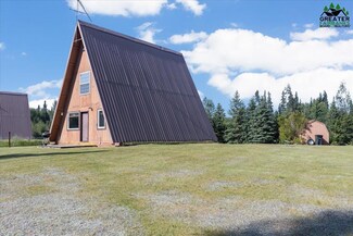 710 Nautilus Dr, North Pole, AK 99705