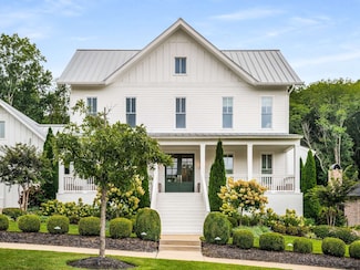 8646 Belladonna Dr, College Grove, TN 37046