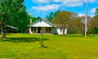 3329 Landers Rd, Malvern, AR 72104