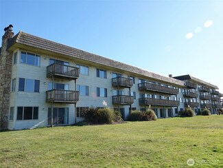615 Ocean Shores Blvd NW Unit 319, Ocean Shores, WA 98569