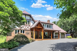 615 Beinhower Rd, Etters, PA 17319