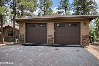 3200 W Black Oak Loop, Show Low, AZ 85901