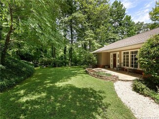 434 Hogback Mountain Rd, Tryon, NC 28782