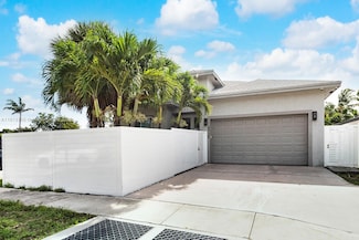 4920 NE 1st Terrace, Oakland Park, FL 33334