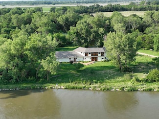 45324 Kilgore Rd, Gibbon, NE 68840