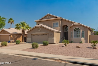 321 W Betsy Ln, Gilbert, AZ 85233