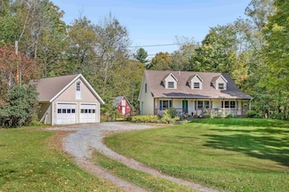 354 Jenny Davis Rd, Waterbury, VT 05676
