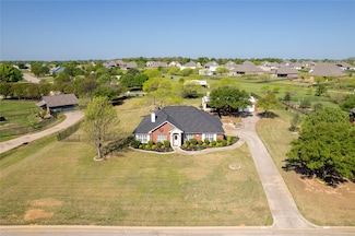 2032 Gentle Springs Dr, Joshua, TX 76058